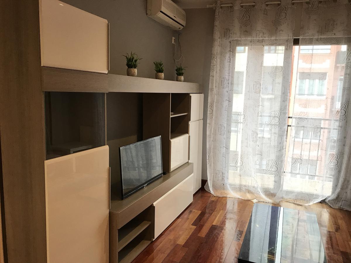 Az El Balcon De Conde De Aranda Apartment Zaragoza Bagian luar foto